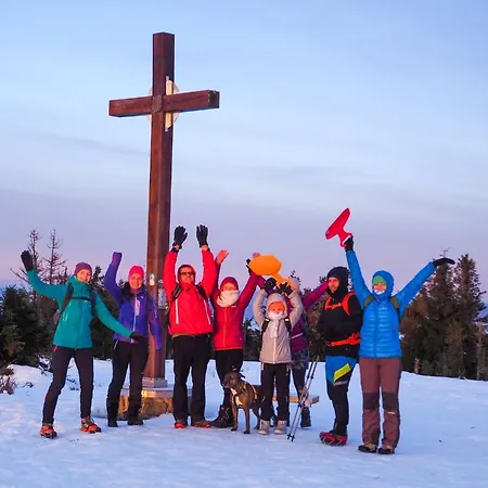 Karo, Oščadnica Apartamento